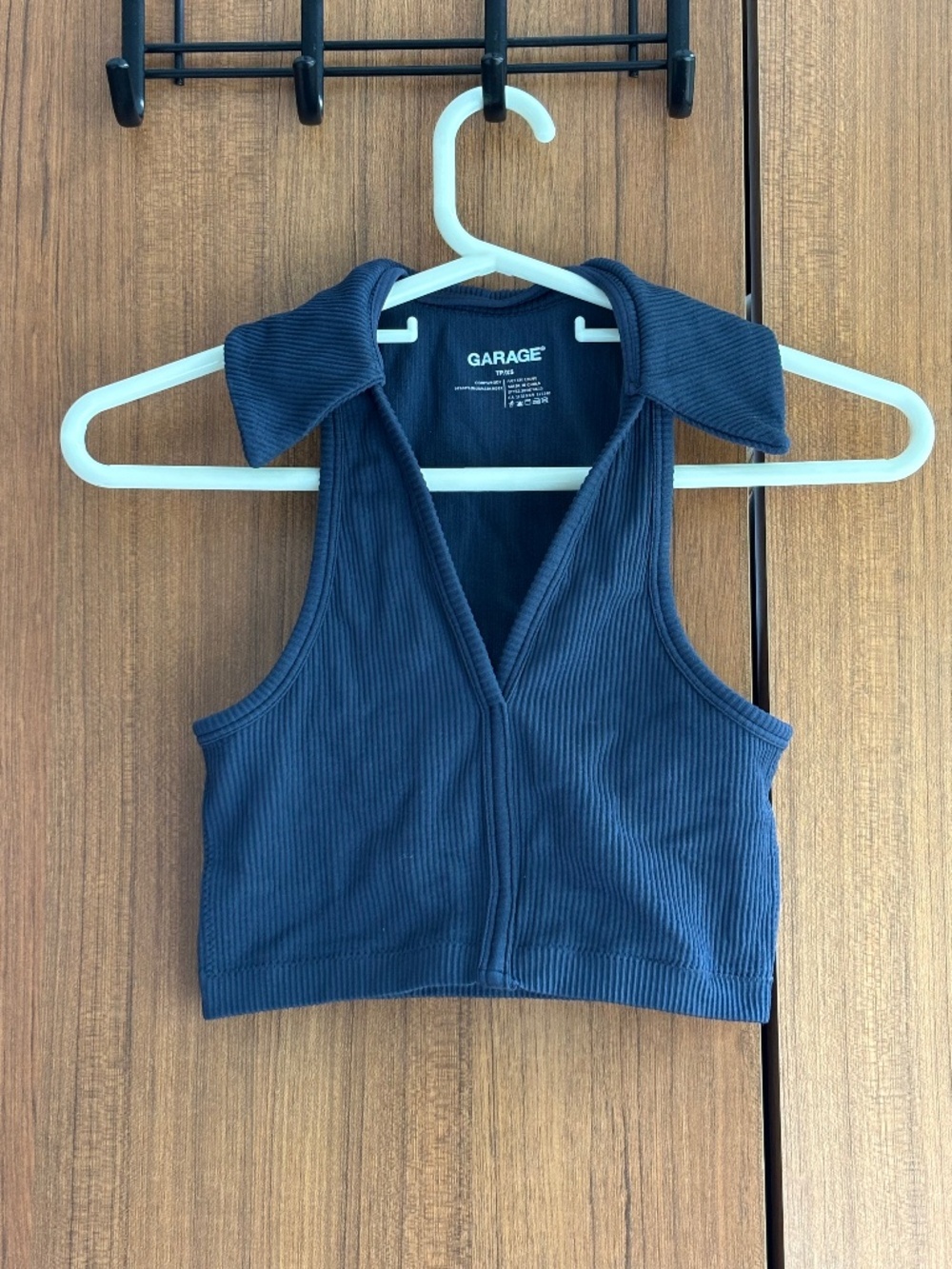 Garage Navy Blue Seamless Ribbed Polo Collar V-Neck Halter Crop Top - XS